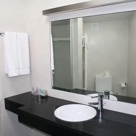 Tres Campanas Πανσιόν