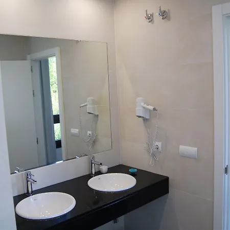 Πανσιόν Tres Campanas