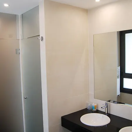 Πανσιόν Tres Campanas Villafranca Del Bierzo