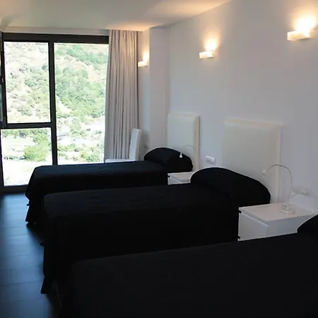 Tres Campanas Πανσιόν 2*