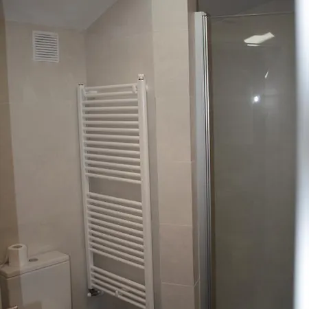 Πανσιόν Tres Campanas