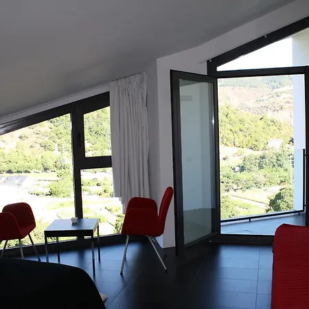 Pensión Tres Campanas Villafranca Del Bierzo