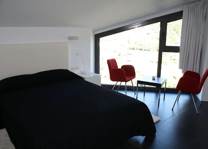 Tres Campanas Guest house Villafranca Del Bierzo