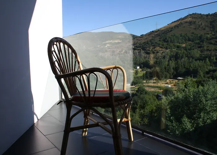 Guest house Tres Campanas 2*