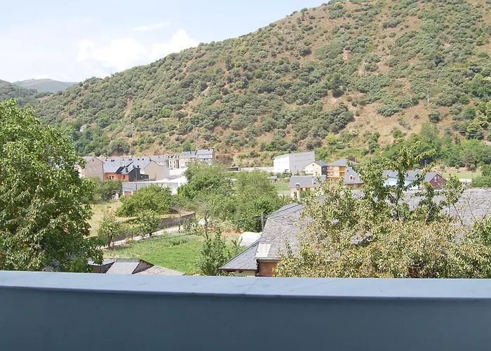 Tres Campanas Villafranca Del Bierzo