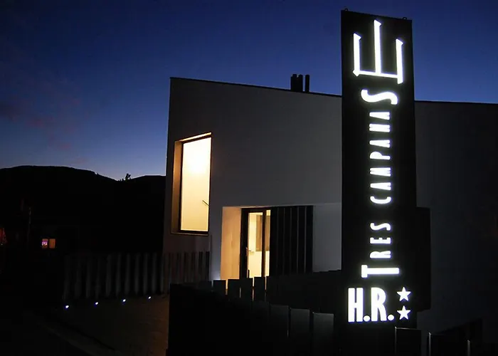 Tres Campanas Villafranca Del Bierzo