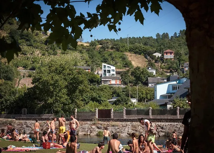 Tres Campanas Villafranca Del Bierzo