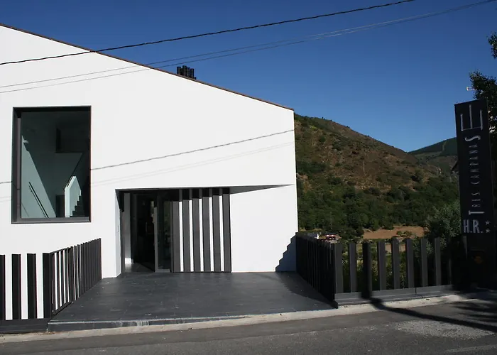 Tres Campanas Villafranca Del Bierzo